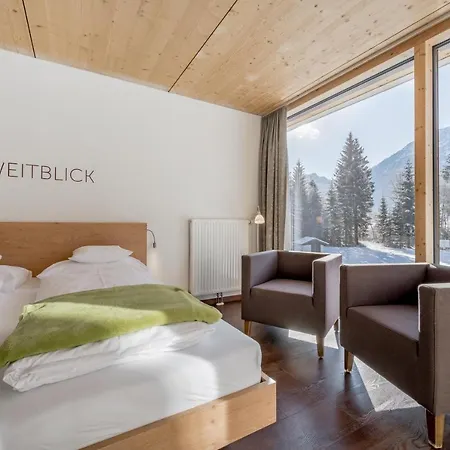 Fischer Am فندق 4*