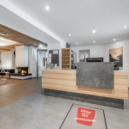 Fischer Am فندق 4*